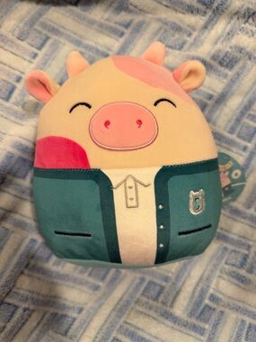 Squishmallow cow- Cayden